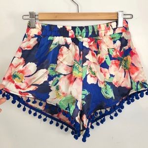 Silky Pom Pom Floral Shorts. NWT